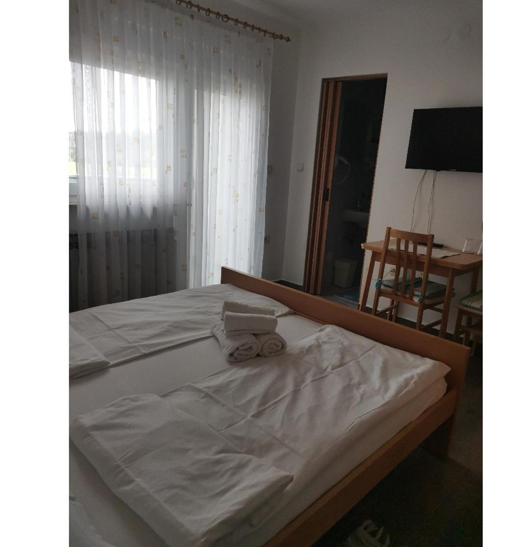 Hotel House Pljesevica Plitvička Jezera Camera foto